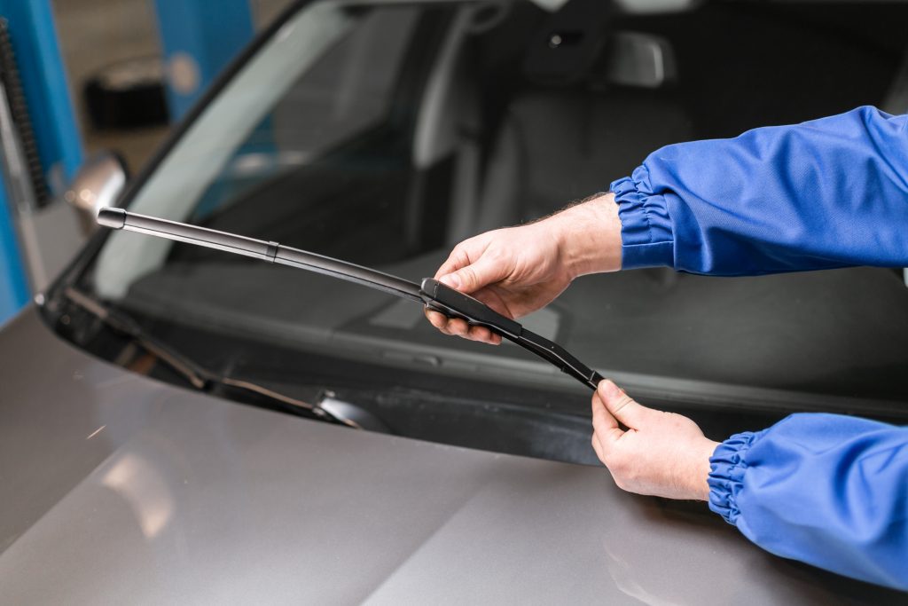wiper blade replacement service